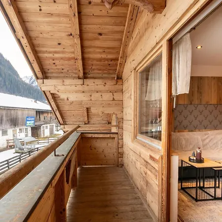Comfortable Apartment In Salzburger Land Neukirchen am Großvenediger Exterior foto